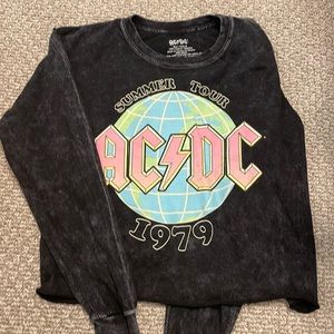 cropped long sleeve acdc shirt! worn one time